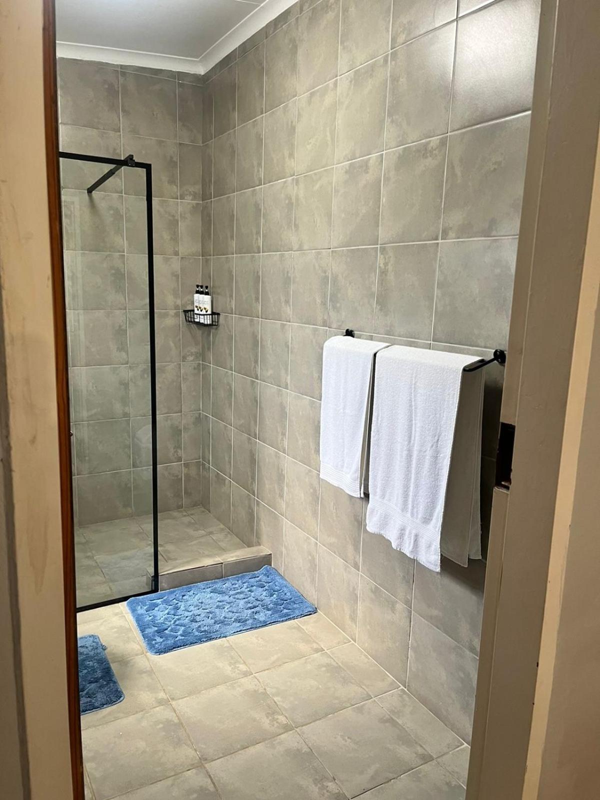 African Kingdom Guest House Боксбурґ Екстер'єр фото
